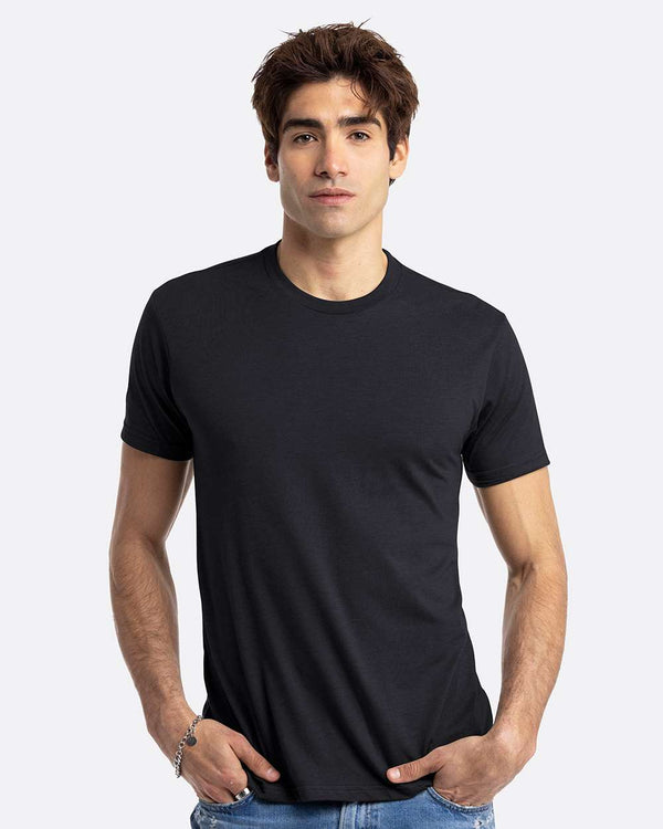 Why Schools Prefer Plain T-shirts For Custom Logo Printing