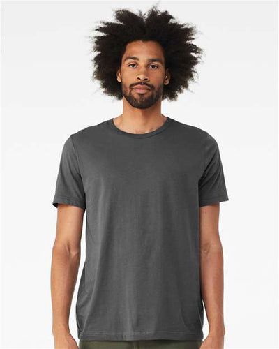 BELLA + CANVAS 3413 Solid Asphalt Triblend — on model front