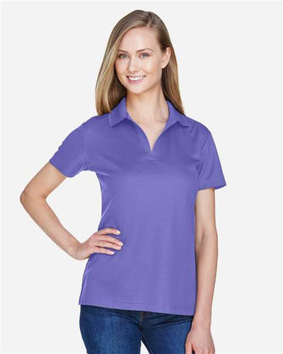 Devon & Jones DG20W Grape — on model front