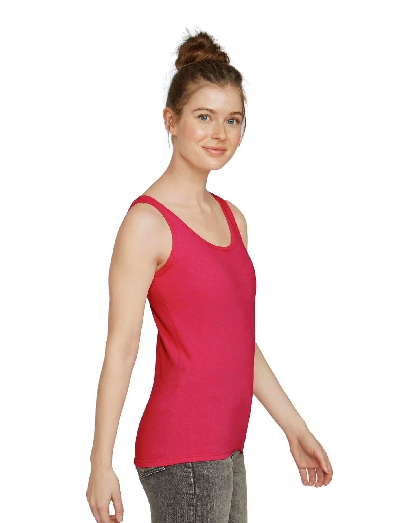 Women's Softstyle® Fitted Tank - Cherry Red