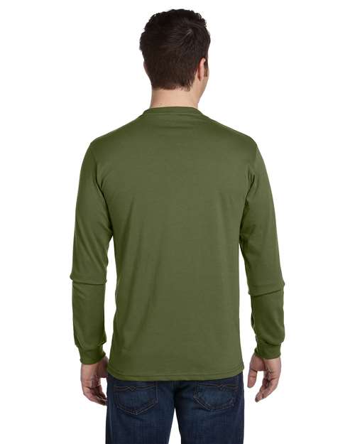 econscious EC1500 Olive — on model back
