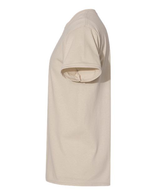 Gildan 5000 Sand — direct side