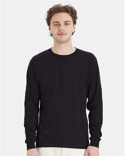 Hanes 5286 Black — on model front