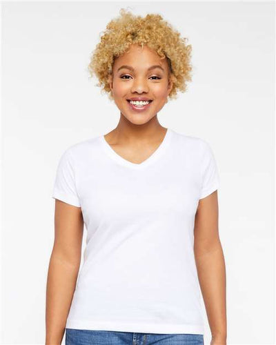 LAT 3507 White — on model front