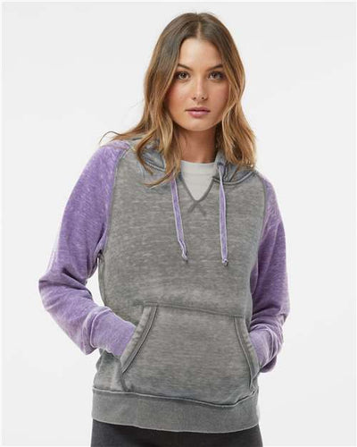 J. America 8926 Cement/ Very Berry — on model front