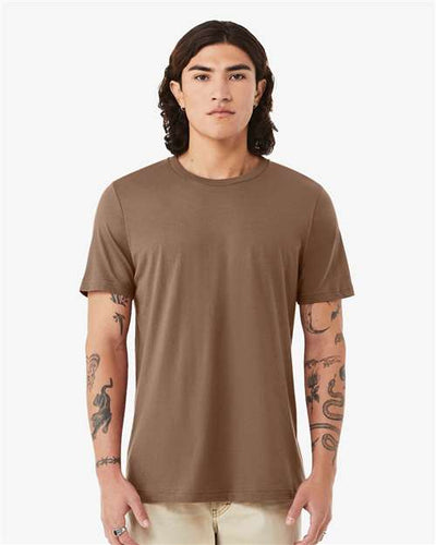 BELLA + CANVAS 3001 Vintage Brown — on model front