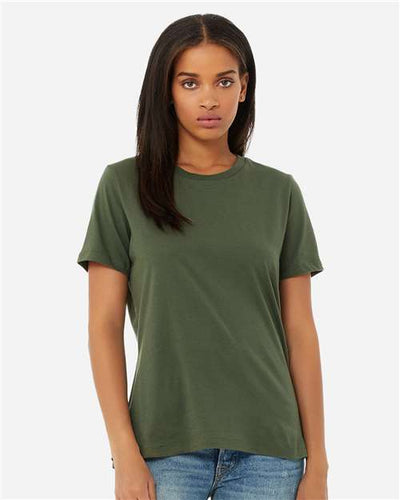 BELLA + CANVAS 6400 Military Green — on model front