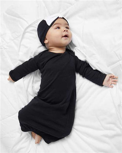 Rabbit Skins 4406 Black — on model front