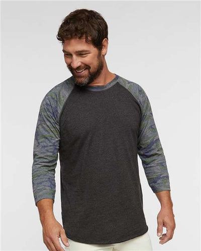 LAT 6930 Vintage Smoke/ Vintage Camo — on model front