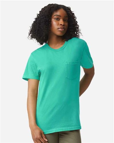Comfort Colors 6030 Island Green — on model front
