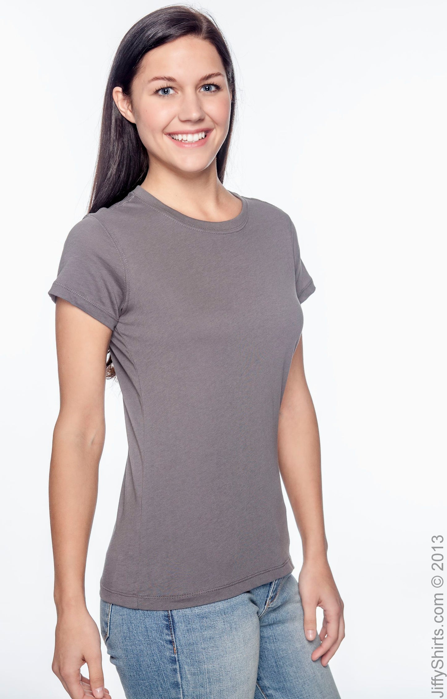 Women's 100% Organic Cotton Classic Short-Sleeve T-Shirt - Charcoal