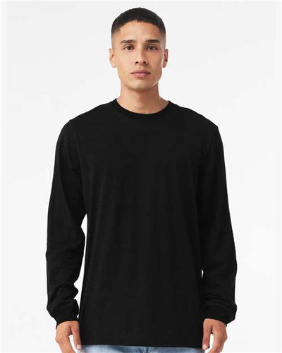 BELLA + CANVAS 3501 Vintage Black — on model front