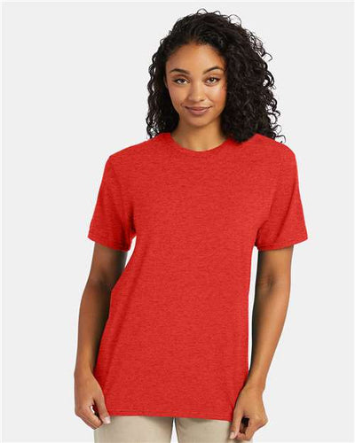 Hanes 4980 Poppy Red Heather — on model front