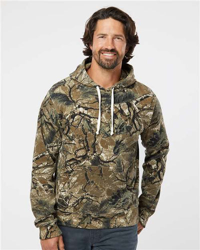 J. America 8871 Outdoor Camo Triblend — on model front