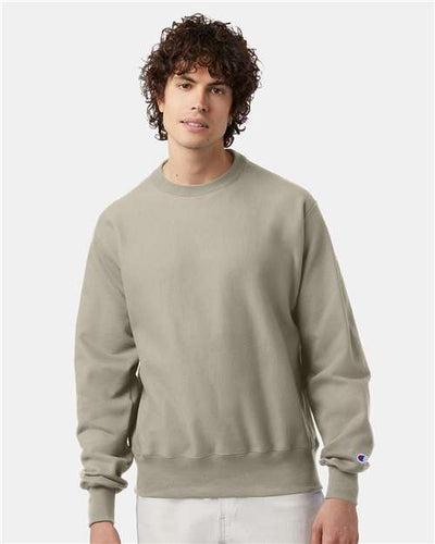 Champion S149 Sand — on model front