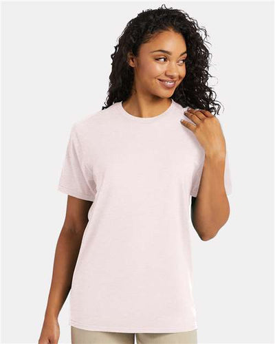 Hanes 4980 Body Blush Heather — on model front