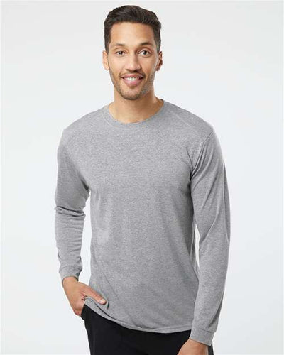 Paragon 210 Heather Grey — on model front