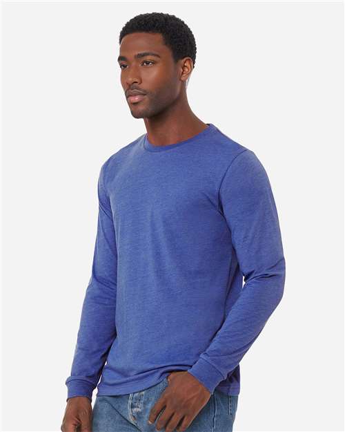 BELLA + CANVAS 3501CVC Heather True Royal — on model side