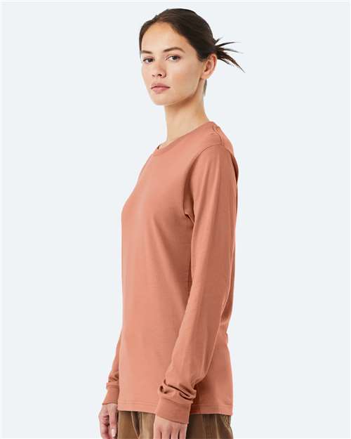 BELLA + CANVAS 3501 Terracotta — on model side