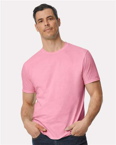 Gildan 980 Charity Pink — on model front