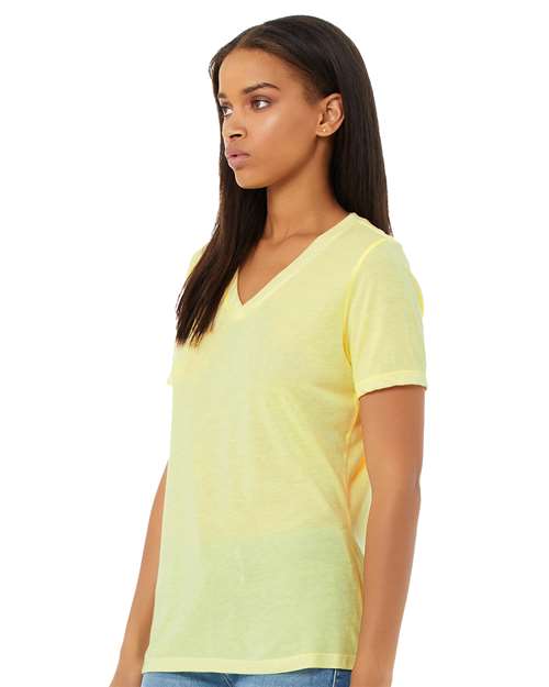 BELLA + CANVAS 6415 Pale Yellow Triblend — on model side