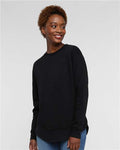 LAT 3525 Black — on model front