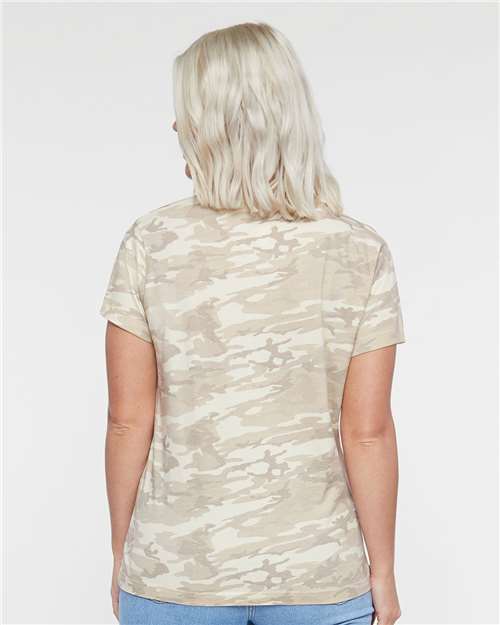 LAT 3516 Natural Camo — on model back