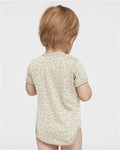 Rabbit Skins 4424 Natural Leopard — on model back