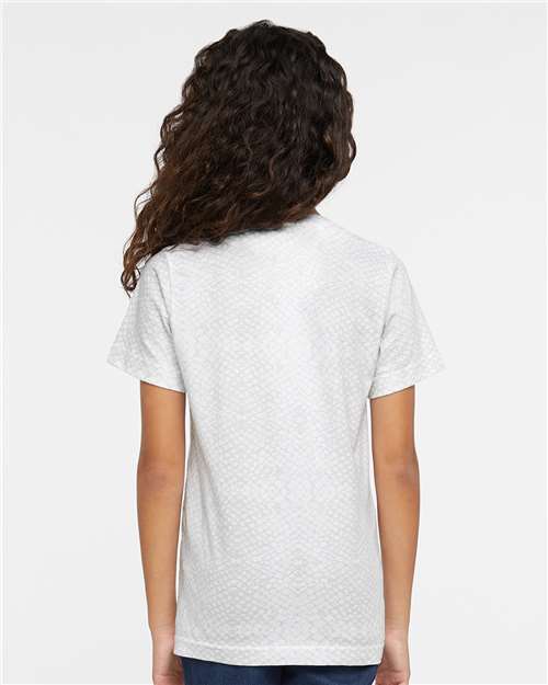 LAT 6101 White Reptile — on model back