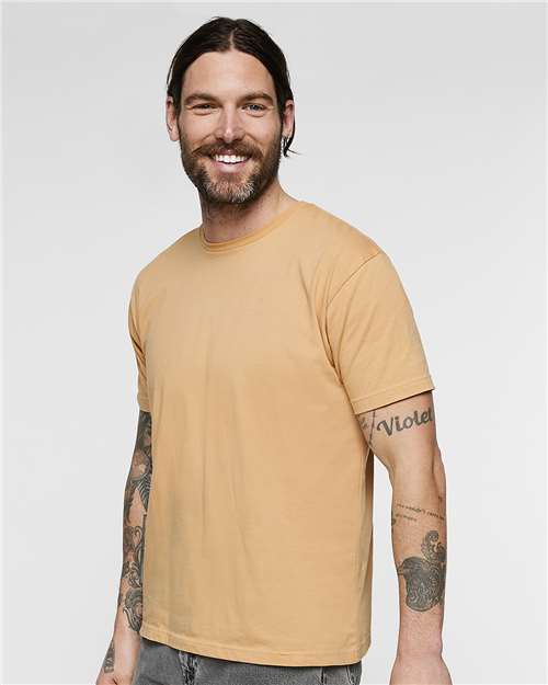 LAT 6901 Latte — on model side