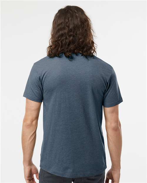 LAT 6901 Vintage Denim — on model back