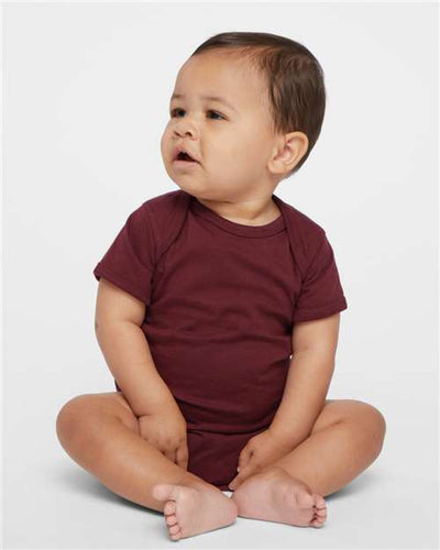 Rabbit Skins 4424 Maroon — on model front