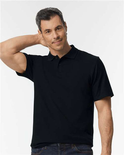 Gildan 64800 Black — on model front