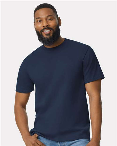 Gildan 65000 Navy — on model front