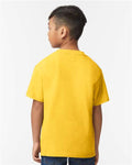 Gildan 65000B Daisy — on model back