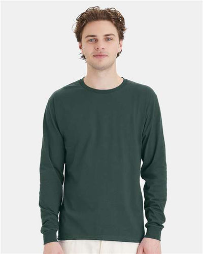 Hanes 5286 Athletic Dark Green — on model front