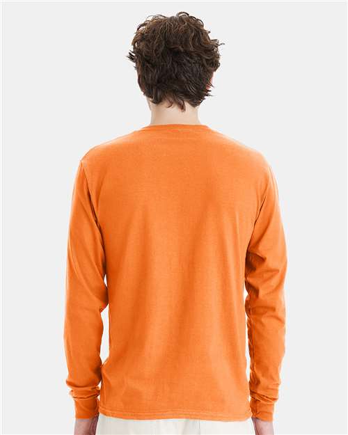 Hanes 5286 Tennessee Orange — on model back