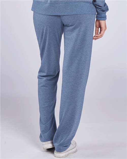 Boxercraft BW6601 Indigo Heather — on model back