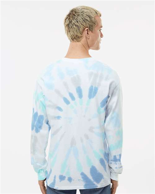Colortone 2000 Glacier — on model back