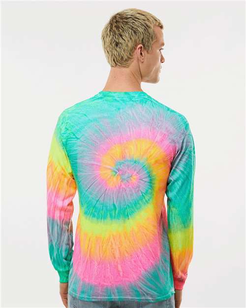 Colortone 2000 Minty Rainbow — on model back