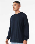 BELLA + CANVAS 3513 Solid Navy Triblend — on model side