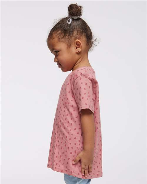 Rabbit Skins 3321 Mauvelous Spot — on model side