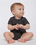 Rabbit Skins 4424 Slate Spot — on model front