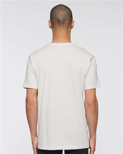 LAT 6901 Porcelain — on model back
