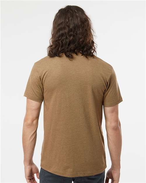 LAT 6901 Vintage Coyote Brown — on model back