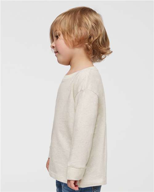 Rabbit Skins 3302 Natural Heather — on model side
