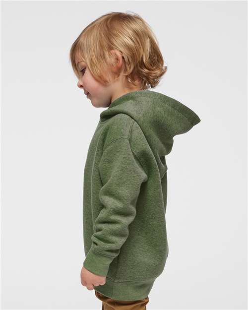 Rabbit Skins 3326 Bamboo Blackout — on model side