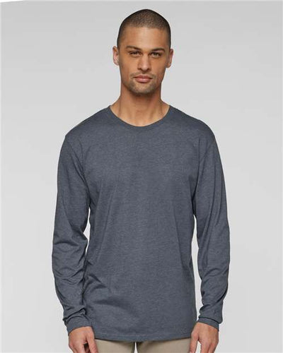 LAT 6918 Vintage Denim — on model front
