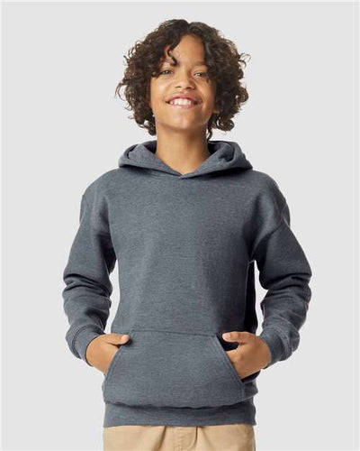 Gildan SF500B Dark Heather — on model front
