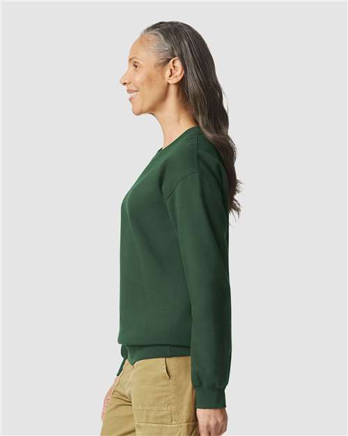 Gildan SF000 Forest Green — on model side